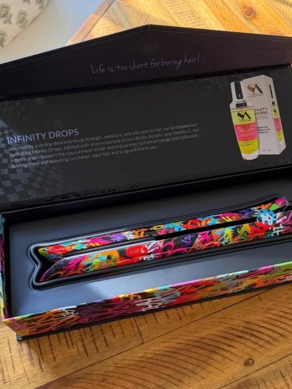Straight Ahead Bionic Pro Ceramic Flat Iron Rare Gold Collection Graffiti NIB